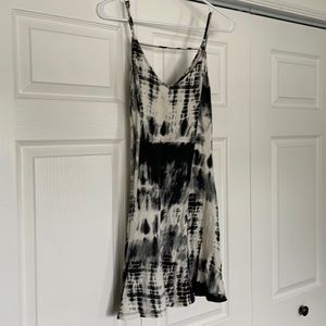 Billabong tie dye dress M